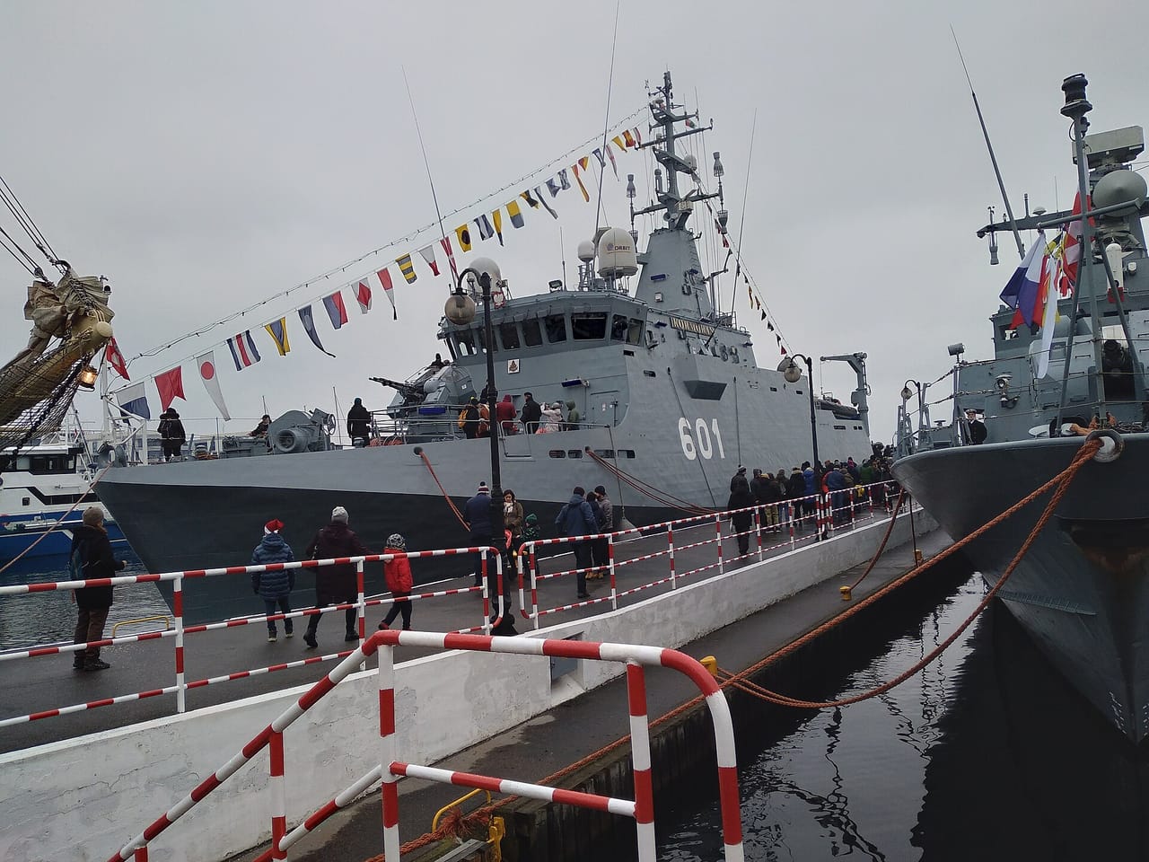 Niszczyciel min ORP Kormoran