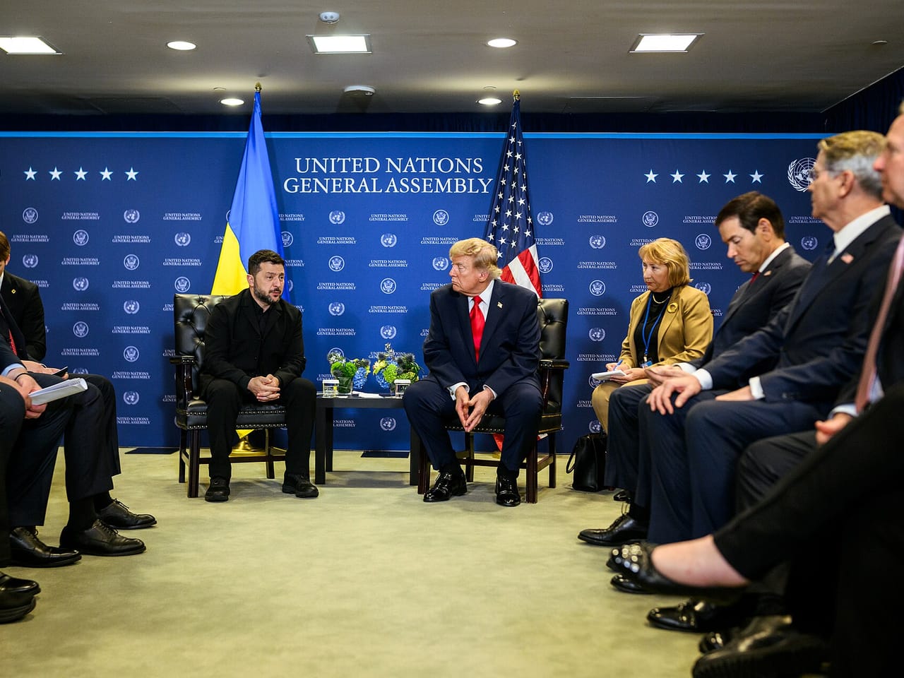 Donald Trump i Wołodymyr Zełenski podczas spotkania w Nowym Jorku