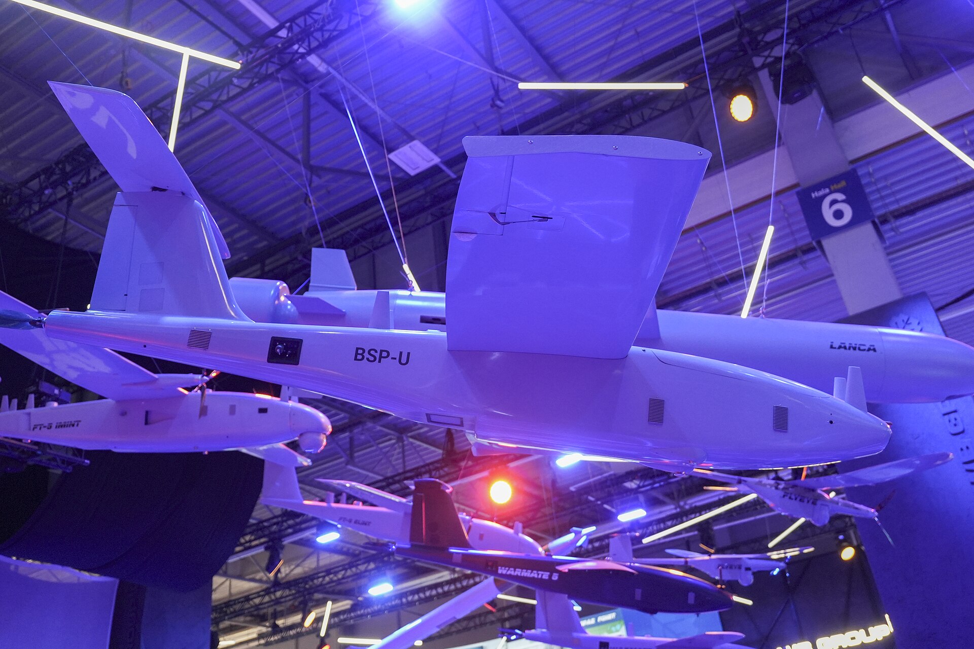 Elementy systemu Gladius i bezzałogowiec BSP-U na ekspozycji MSPO 2026 w Kielcach