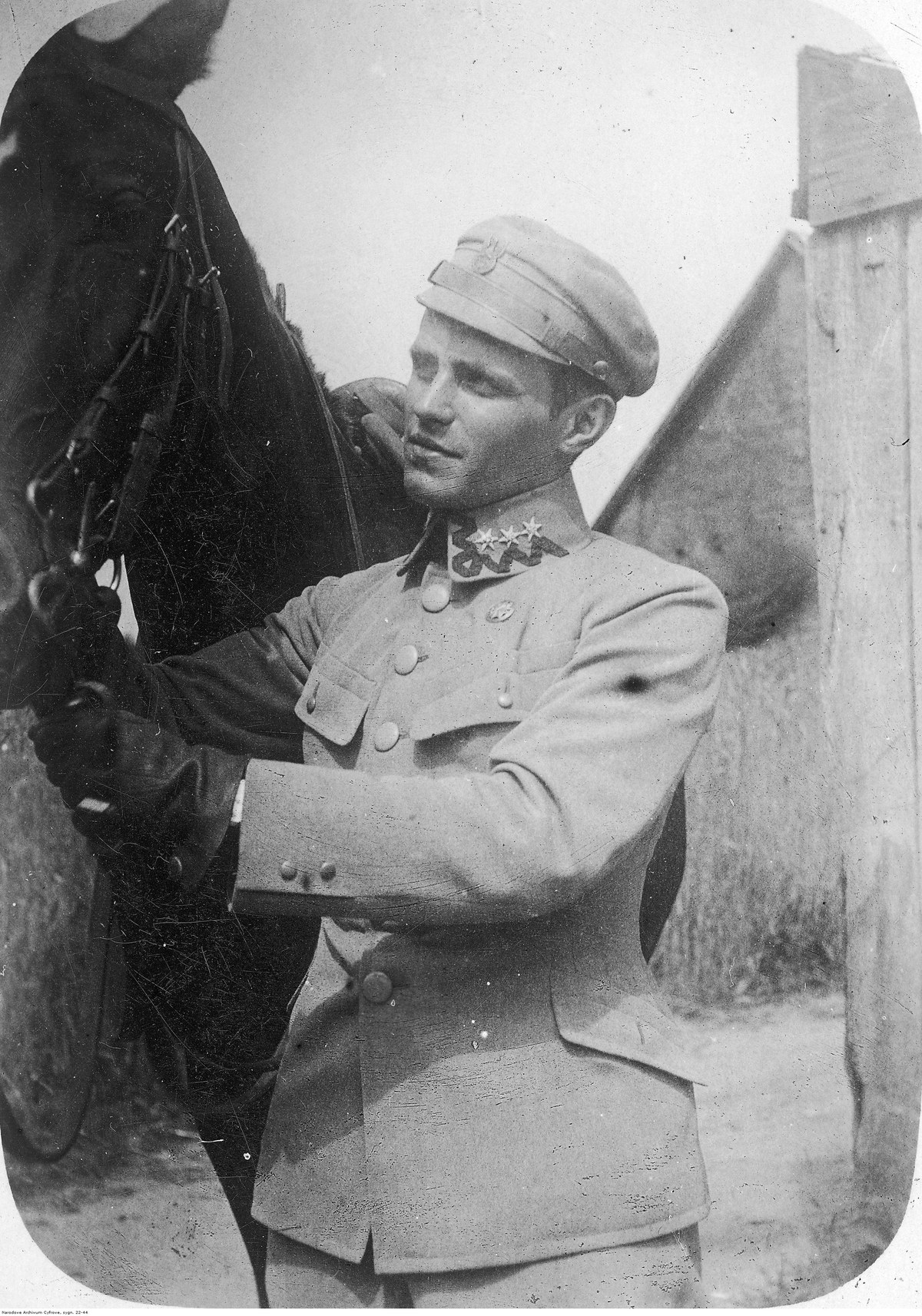 Portret generała Michała Tokarzewskiego-Karaszewicza w mundurze