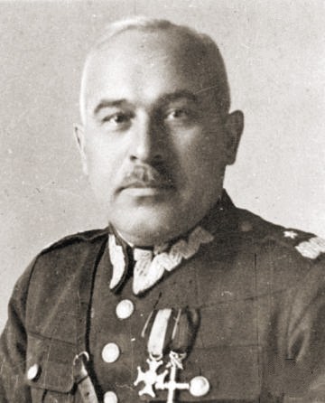 Portret generała Waleriana Czumy w mundurze