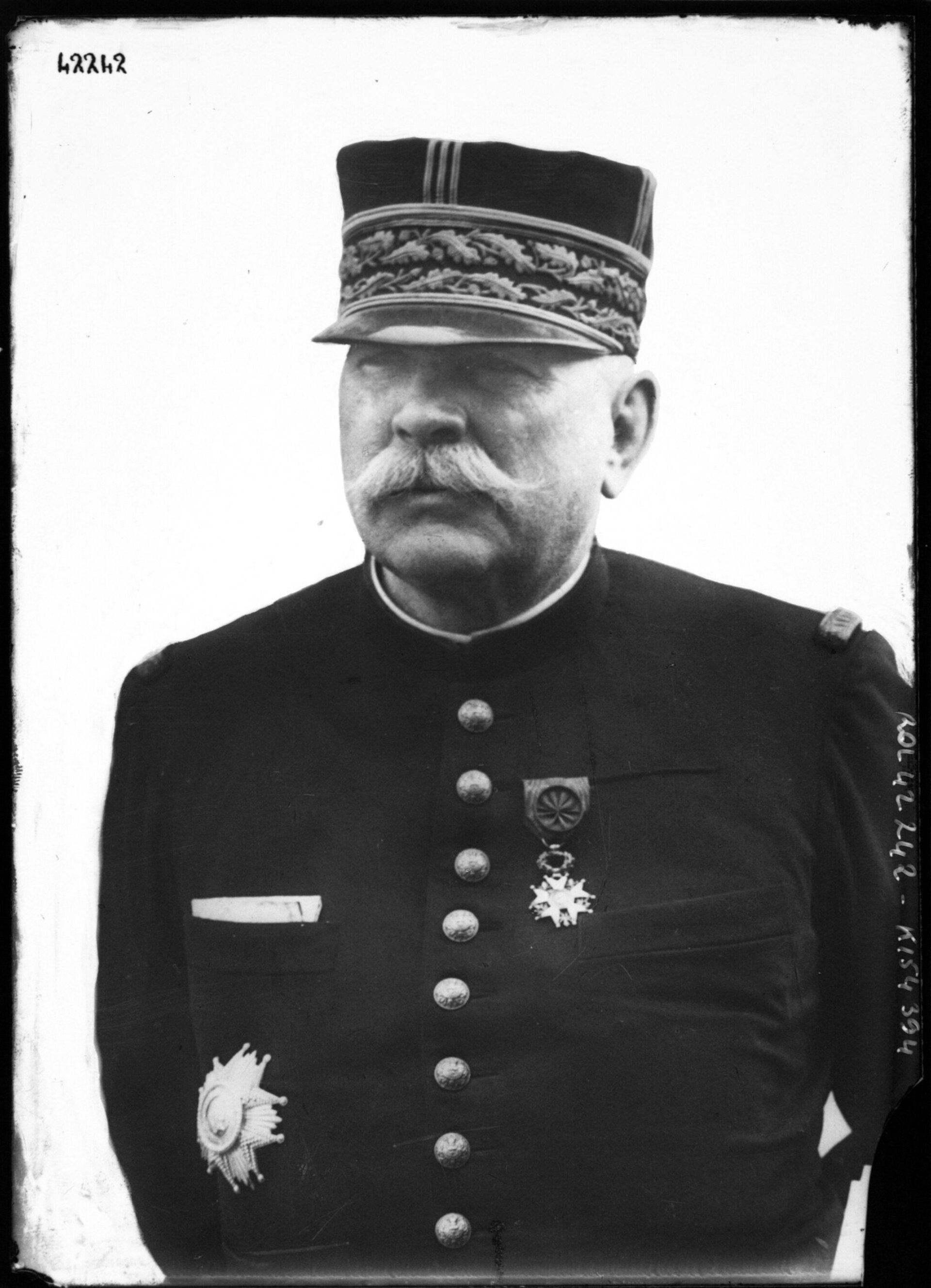 Portret generała Josepha Joffre w mundurze, 1914 rok