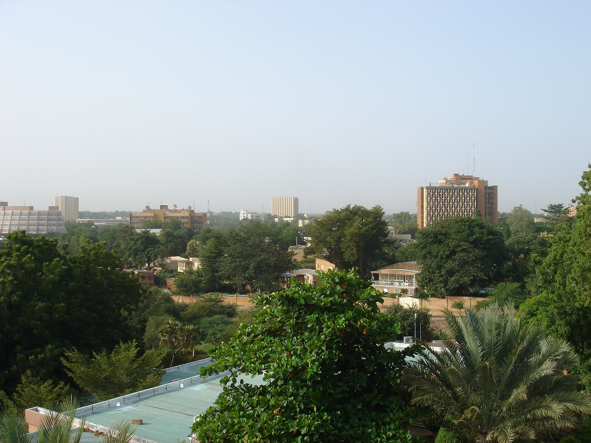 Widok miasta Niamey w Nigrze, zdjęcie ilustracyjne